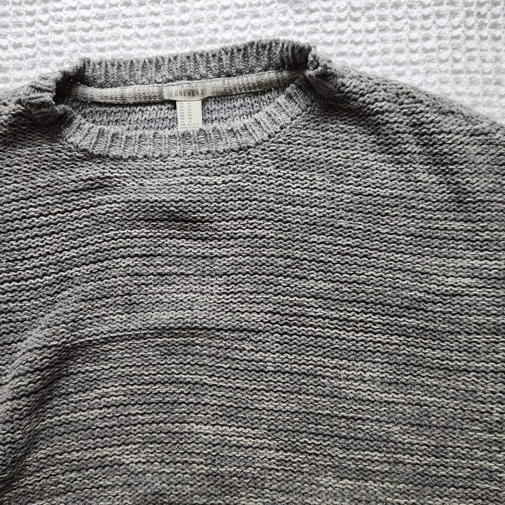 gray white knit sweater